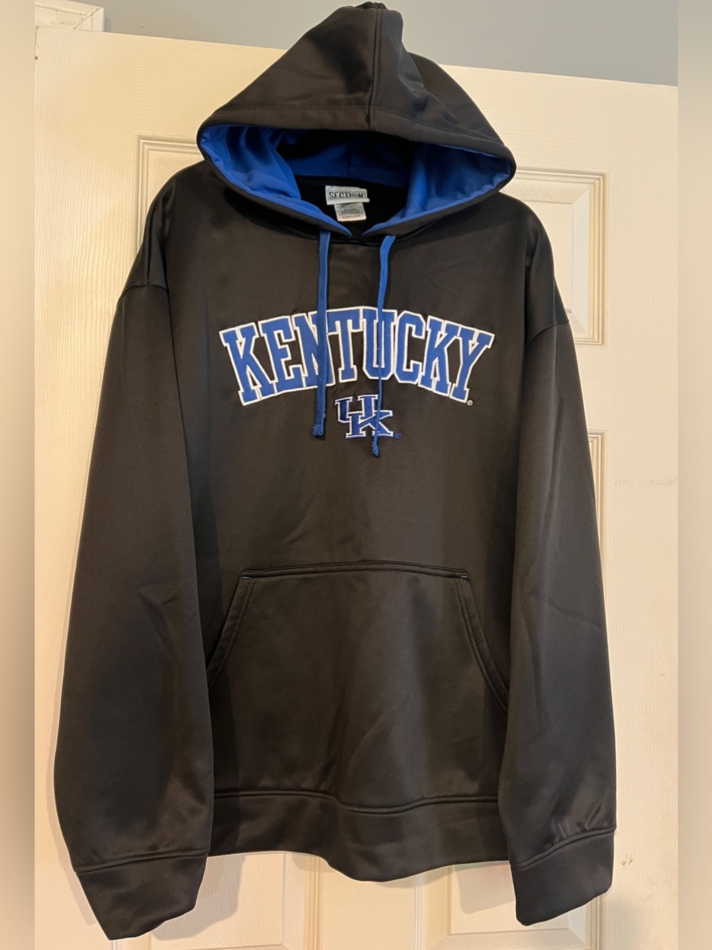 University of Kentucky Wildcats UK Mens XL Black Hoodie SECTION 101 Majestic